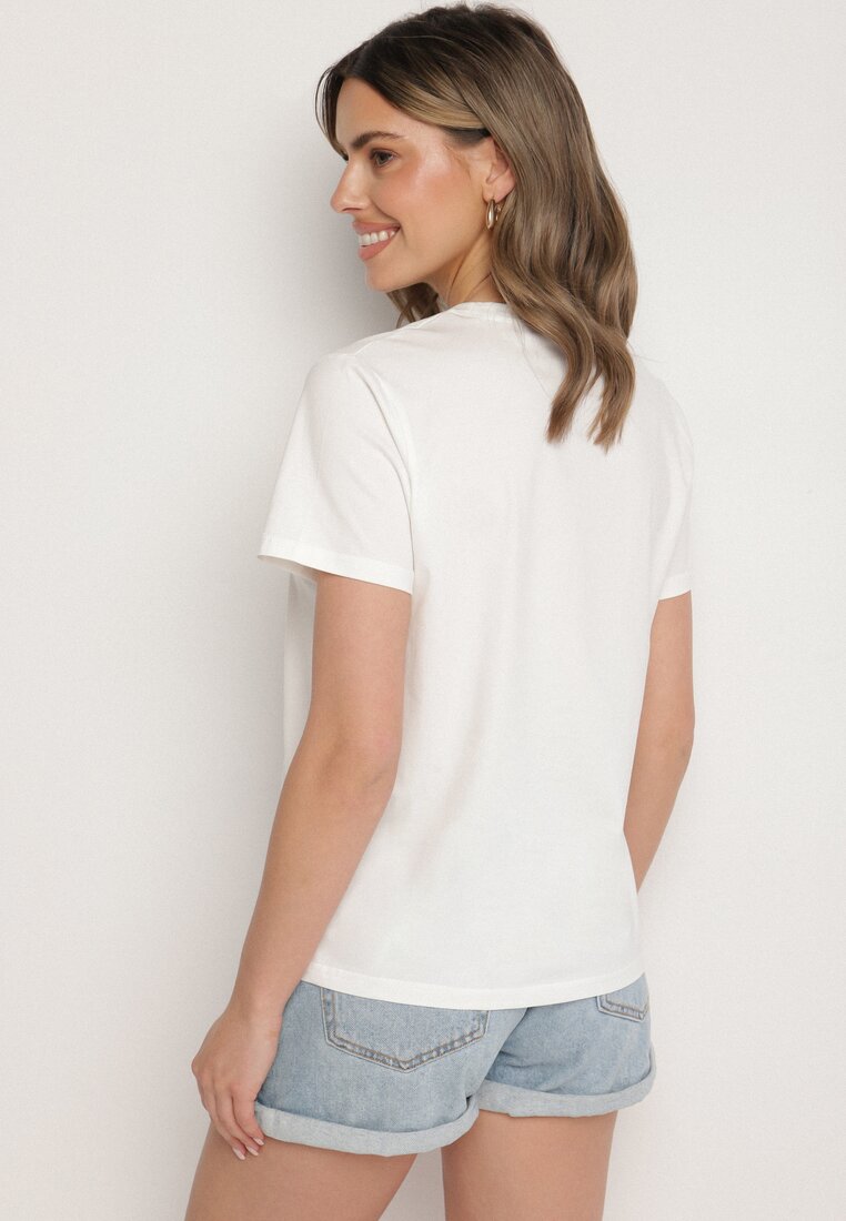 Biały T-shirt z Bawełny Ozdobiony Naszywką Firolee