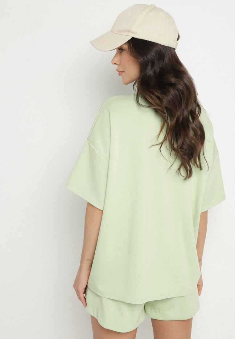 Jasnozielony Komplet Oversize z Wiskozą T-shirt i Szorty z Nadrukiem Liravella