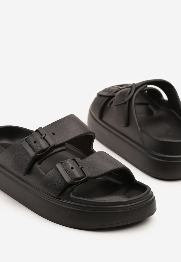 Fekete Papucs