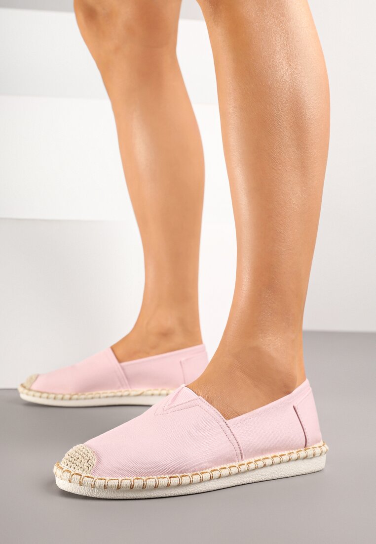 Różowe Espadryle Ozdobione Plecionką Natimeire