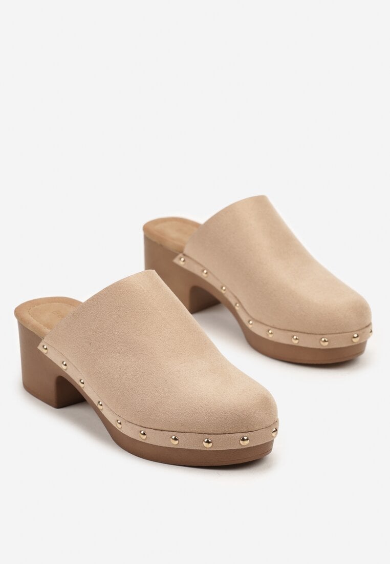 Bézs papucs