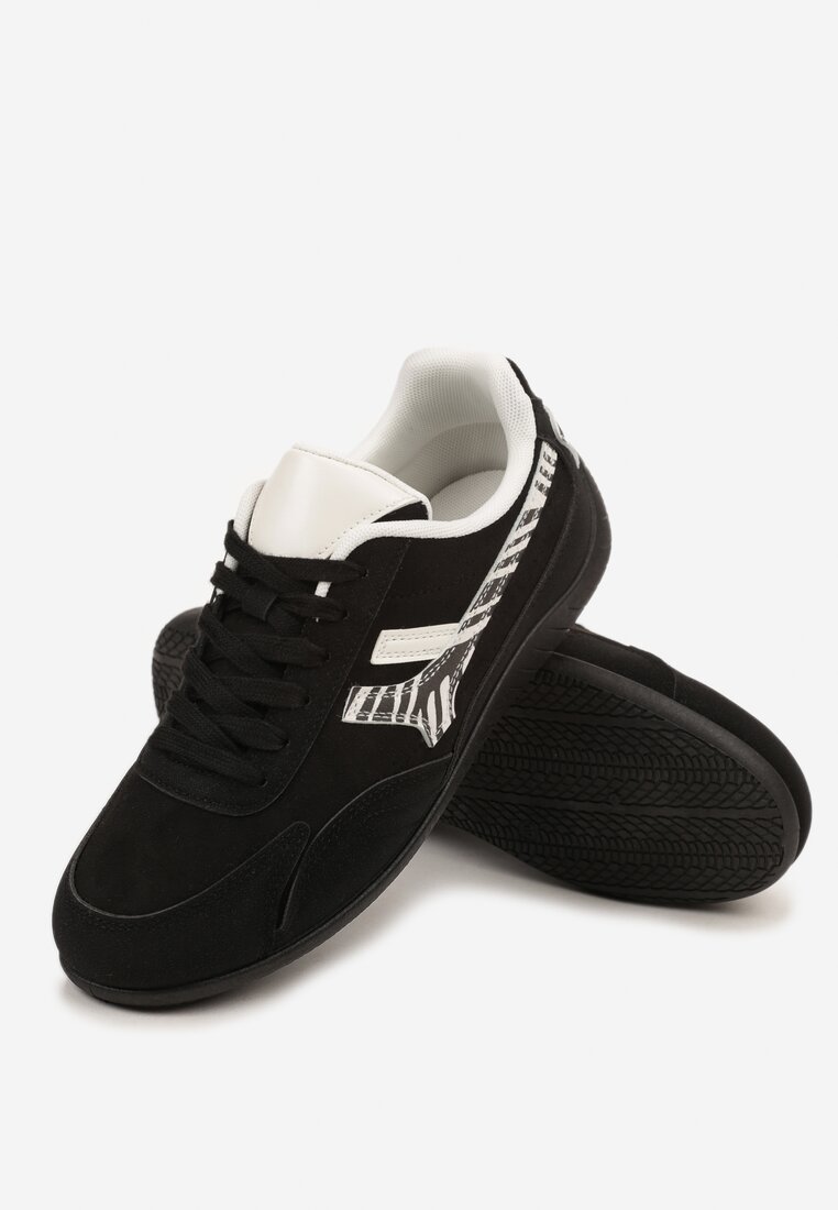 Czarne Sneakersy Ozdobione Geometrycznym Wzorem w Zeberkę Arulia