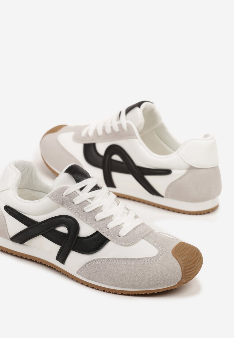 Białe Sneakersy Ozdobione Geometrycznym Motywem Ardetia