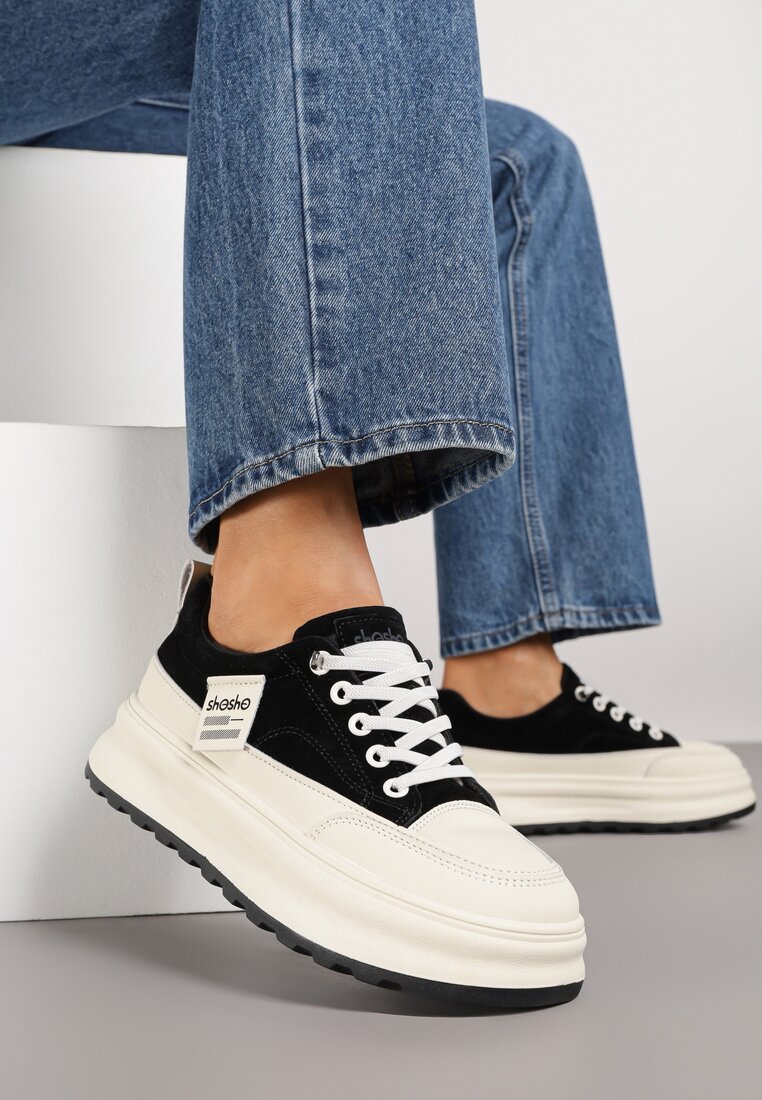 Czarne Sneakersy na Grubej Podeszwie z Tłoczeniem i Napisami Nalimere
