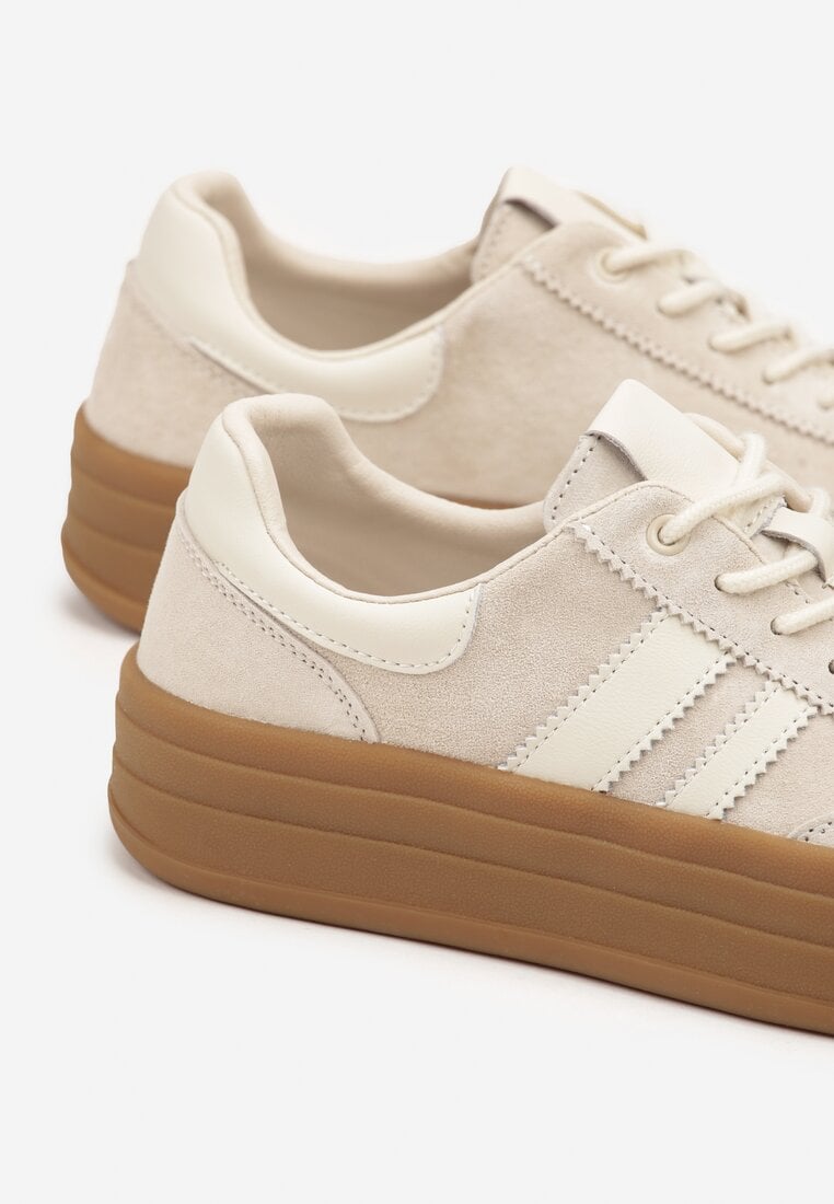 Jasnobeżowe Zamszowe Sneakersy na Grubej Podeszwie z Paskami i Skórzaną Wkładką Felenne