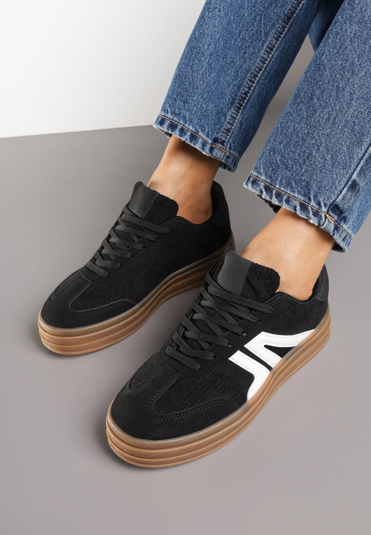 Czarne Sneakersy w Stylu Tenisówek na Grubej Podeszwie z Geometrycznym Wzorem Wevirra