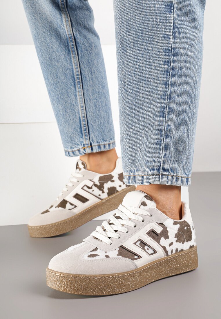 Beżowo-Brązowe Sneakersy z Geometrycznym Wzorem Adelnaria