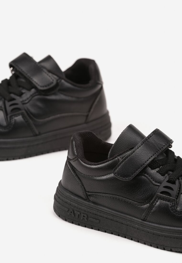 Czarne Buty Sportowe Sneakersy z Ozdobną Aplikacją Venlorie