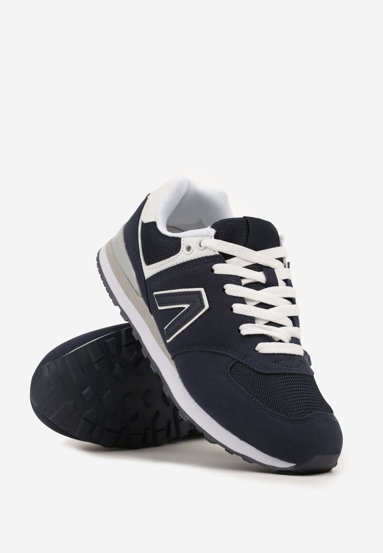 Granatowe Buty Sportowe Sneakersy z Ozdobną Aplikacją Rilazea