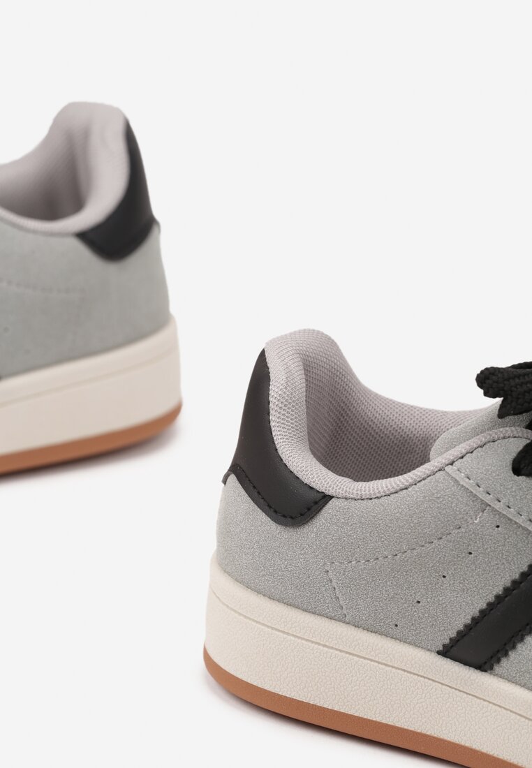 Szaro-Czarne Sneakersy z Ozdobnymi Paskami Rilanira