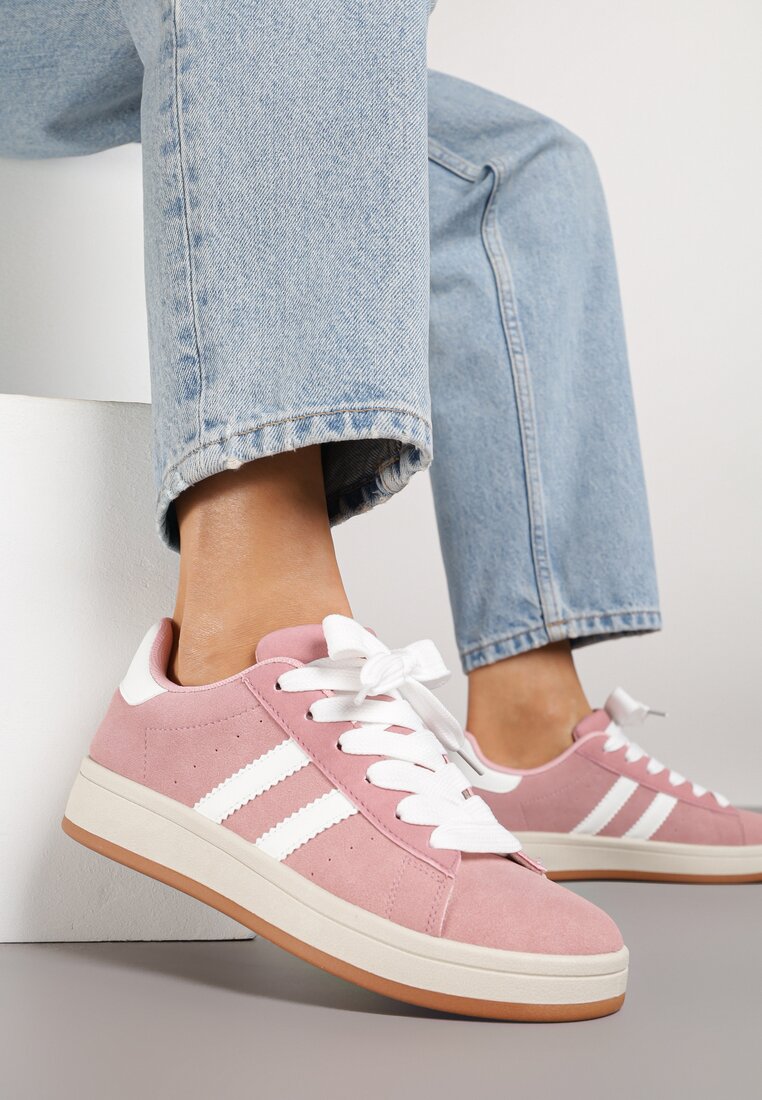 Różowo-Białe Sneakersy z Ozdobnymi Paskami Rilanira