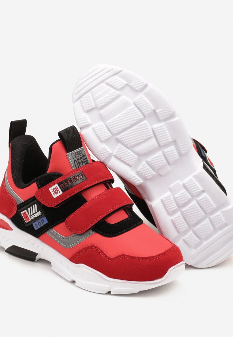 Czerwono-Czarne Buty Sportowe Sneakersy ze Skórzaną Wkładką i Ozdobami Riloreia