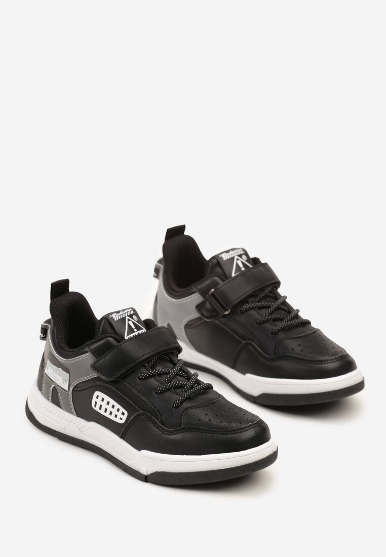 Czarno-Białe Buty Sportowe Sneakersy ze Skórzaną Wkładką Aplikacją i Perforacją Fonelio