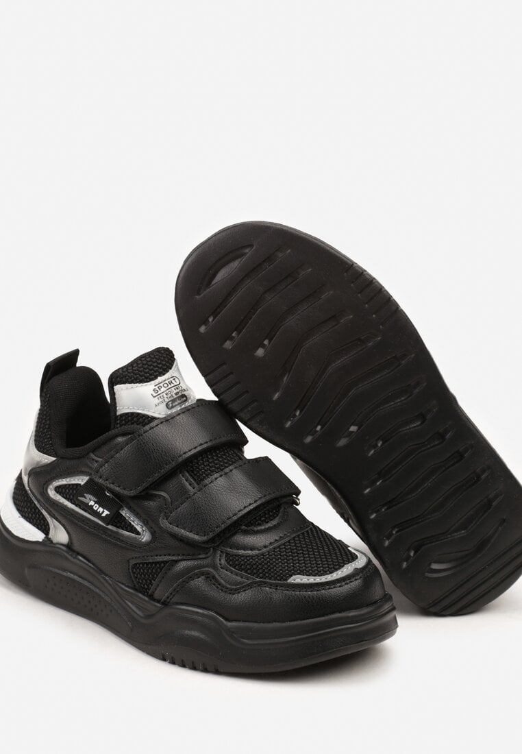 Czarne Buty Sportowe Sneakersy Ozdobione Tłoczonym Wzorem Idanirre