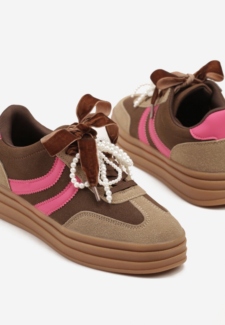 Brązowe Sneakersy w Stylu Tenisówek na Grubej Podeszwie z Tłoczeniem i Perłami Asortte