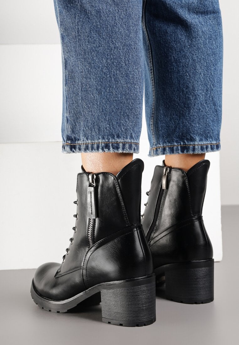 Botine Negre