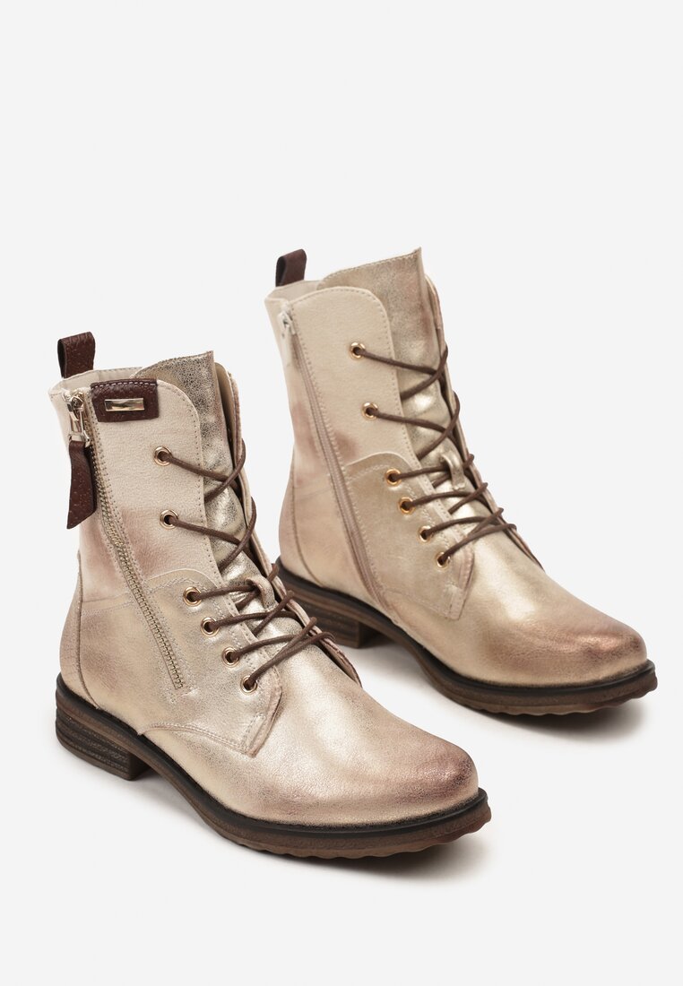 Botine Aurii