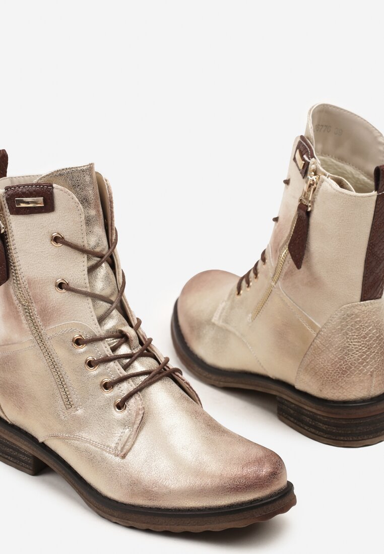 Botine Aurii