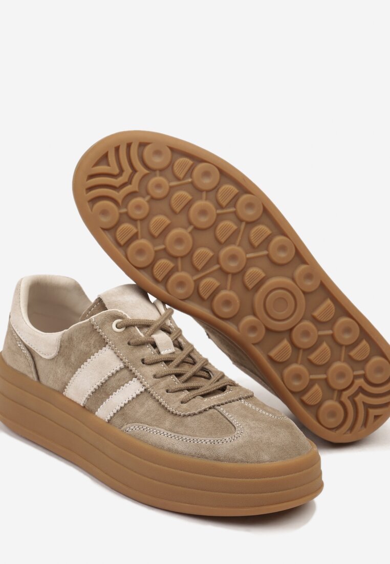 Ciemnobeżowe Zamszowe Sneakersy na Grubej Podeszwie z Paskami i Skórzaną Wkładką Felenne