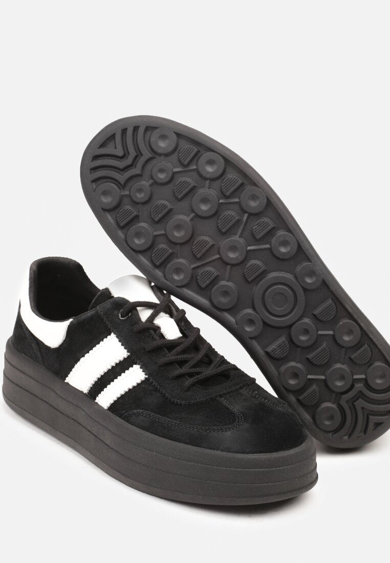 Czarne Zamszowe Sneakersy na Grubej Podeszwie z Paskami i Skórzaną Wkładką Felenne