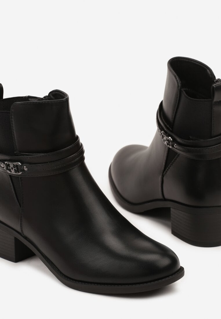 Botine Negre