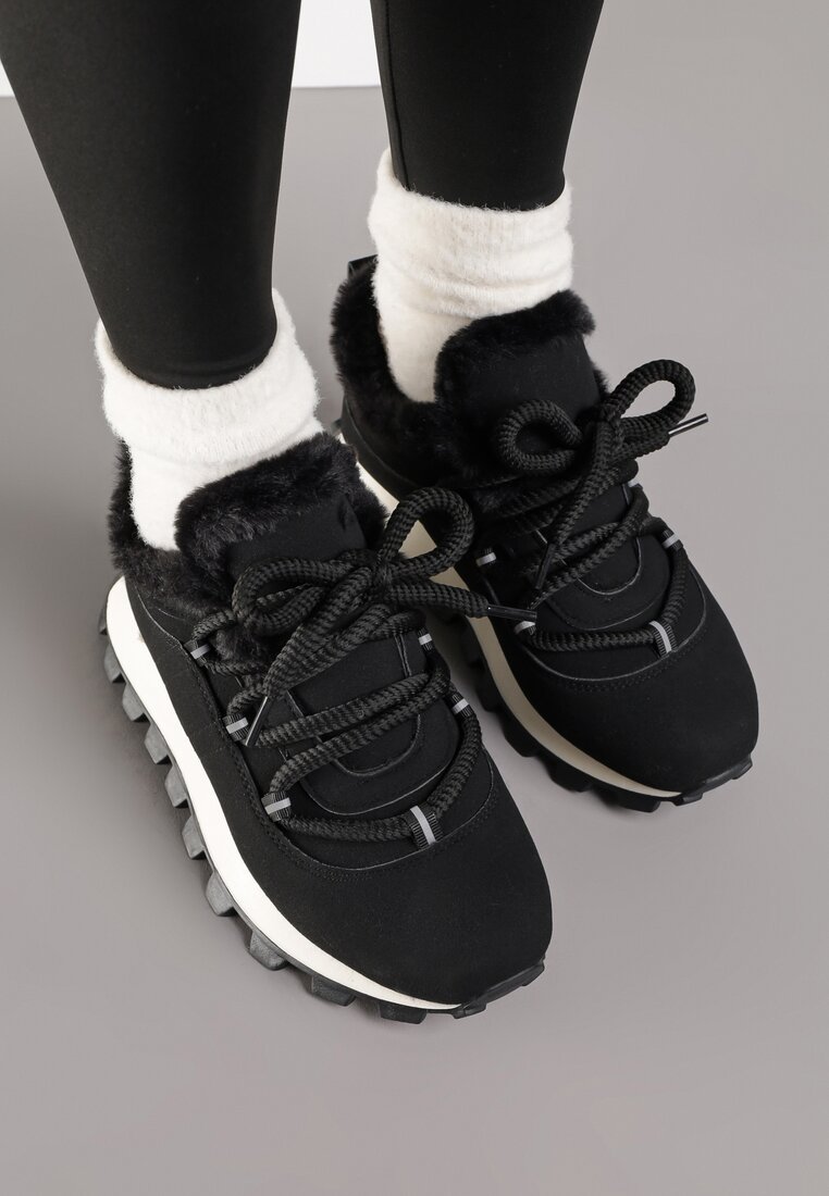 Czarne Sneakersy w Stylu Śniegowców na Grubej Podeszwie z Tłoczeniem Sinetta
