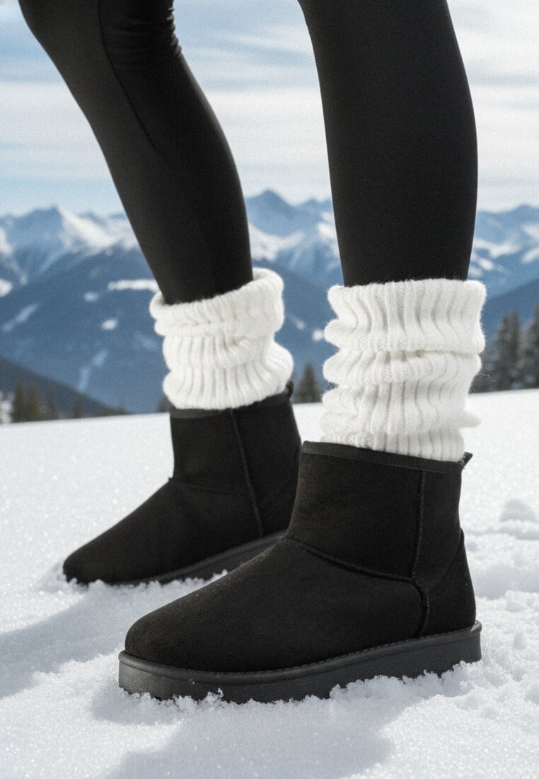 Czarne Wsuwane Śniegowce do Kostki z Imitacji Zamszu Atuvitta