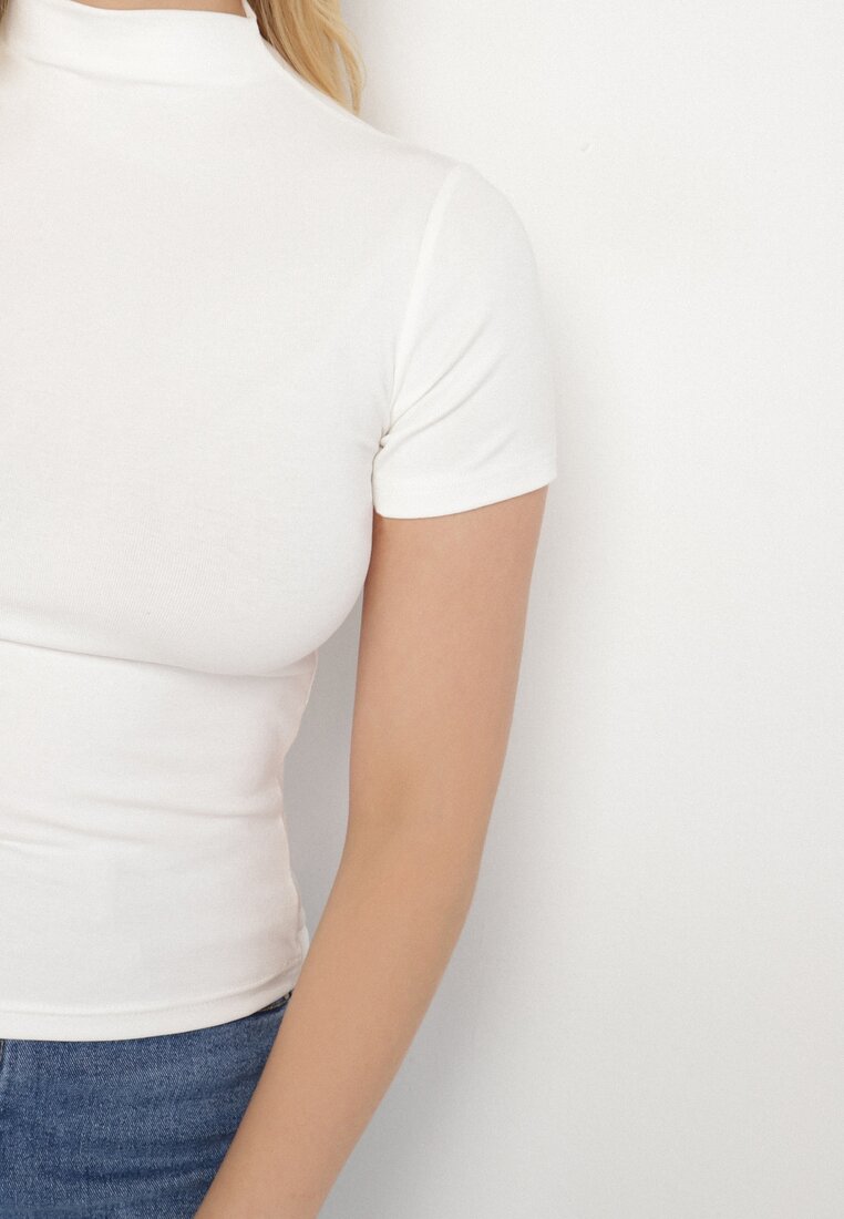 Biały Dopasowany T-shirt z Wiskozy z Golfem Isovera