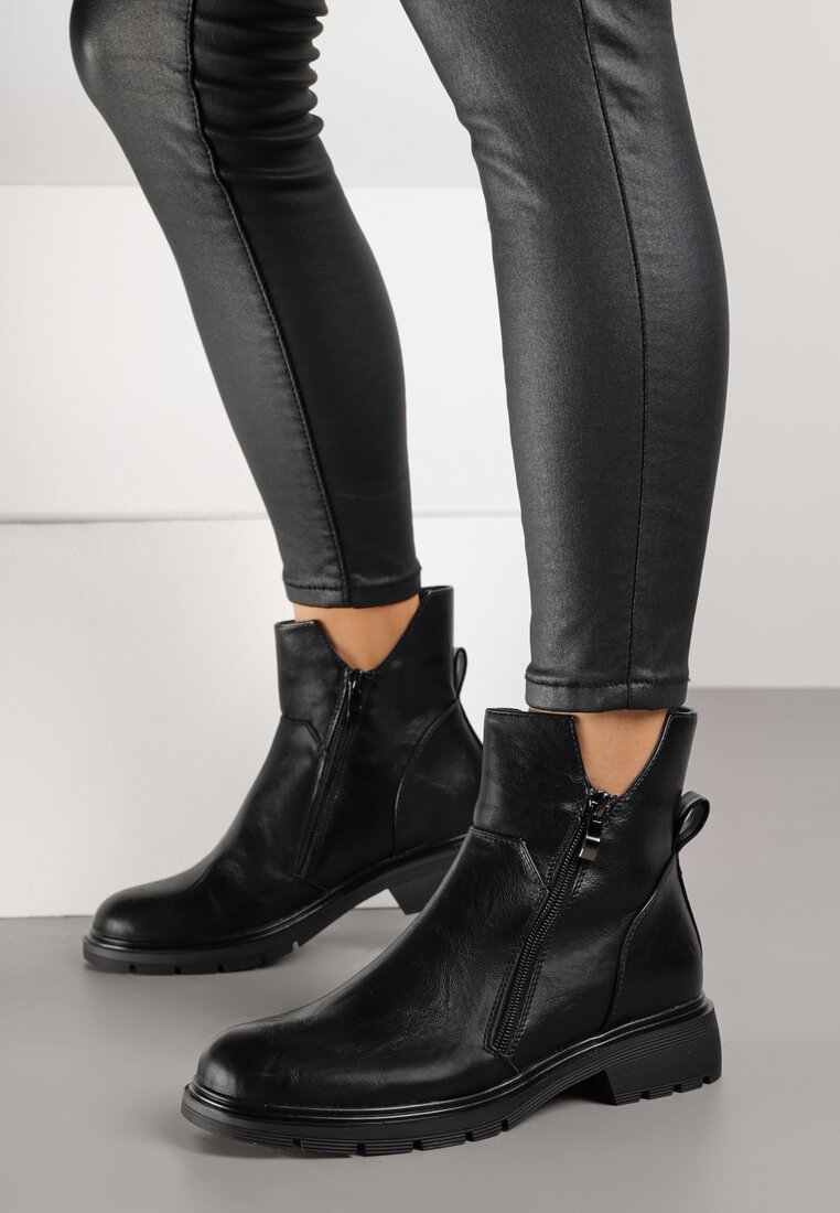 Botine Negre