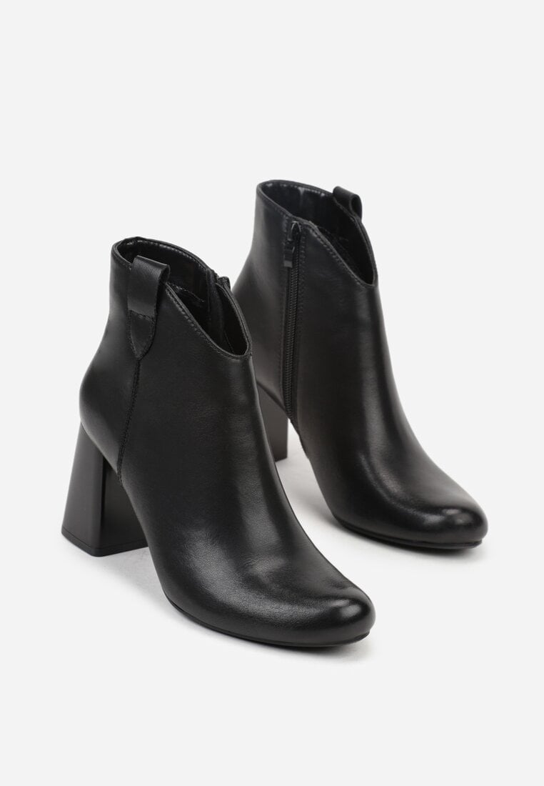 Botine Negre