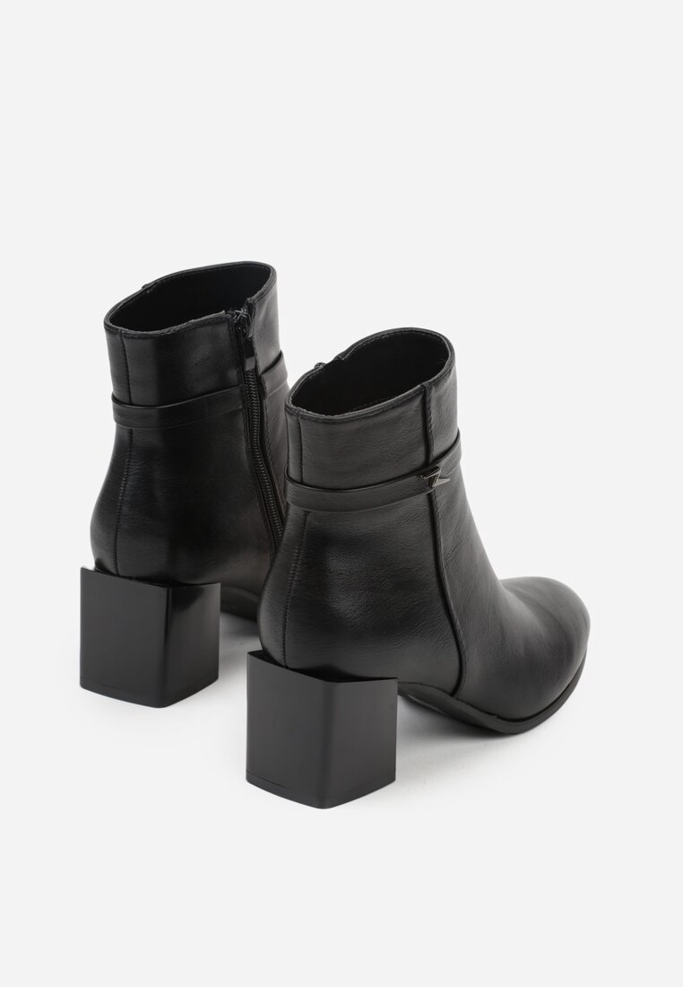 Botine Negre