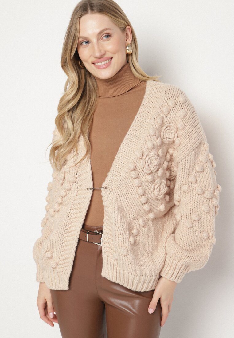 Ciemnobeżowy Kardigan Ozdobiony Pomponami Besida