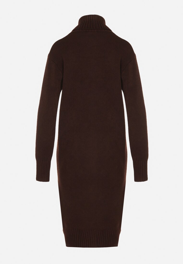 Brązowa Dzianinowa Sukienka z Bawełną o Prostym Kroju z Golfem Tesala