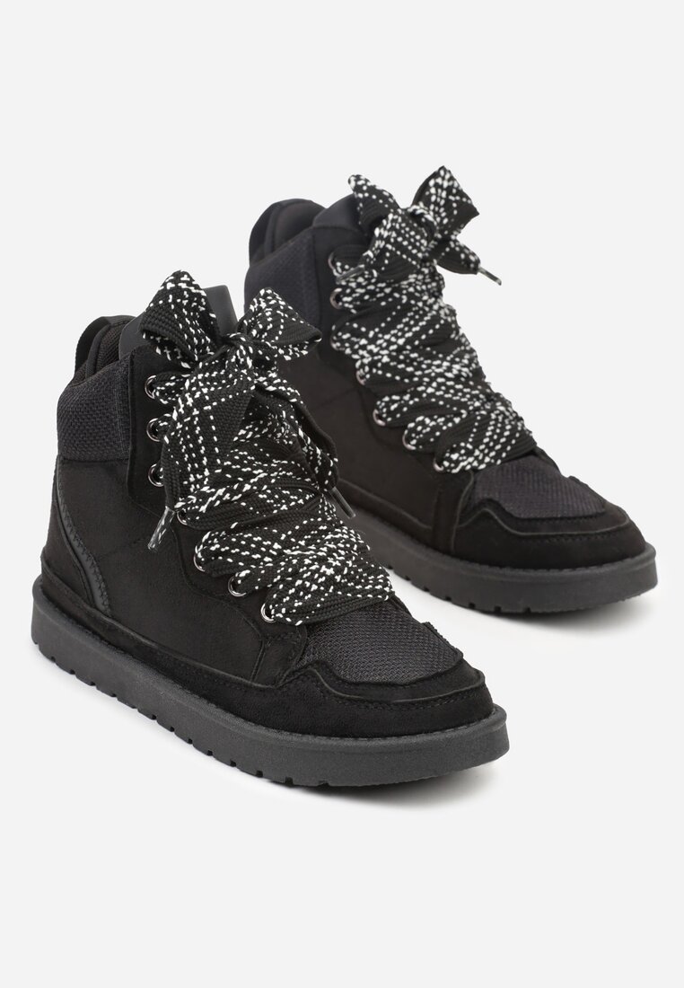 Czarne Sneakersy z Ozdobnymi Sznurówkami Eveslia