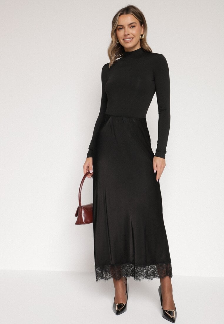 Czarna Satynowa Spódnica z Wiskozy Ozdobiona Koronką Fedare