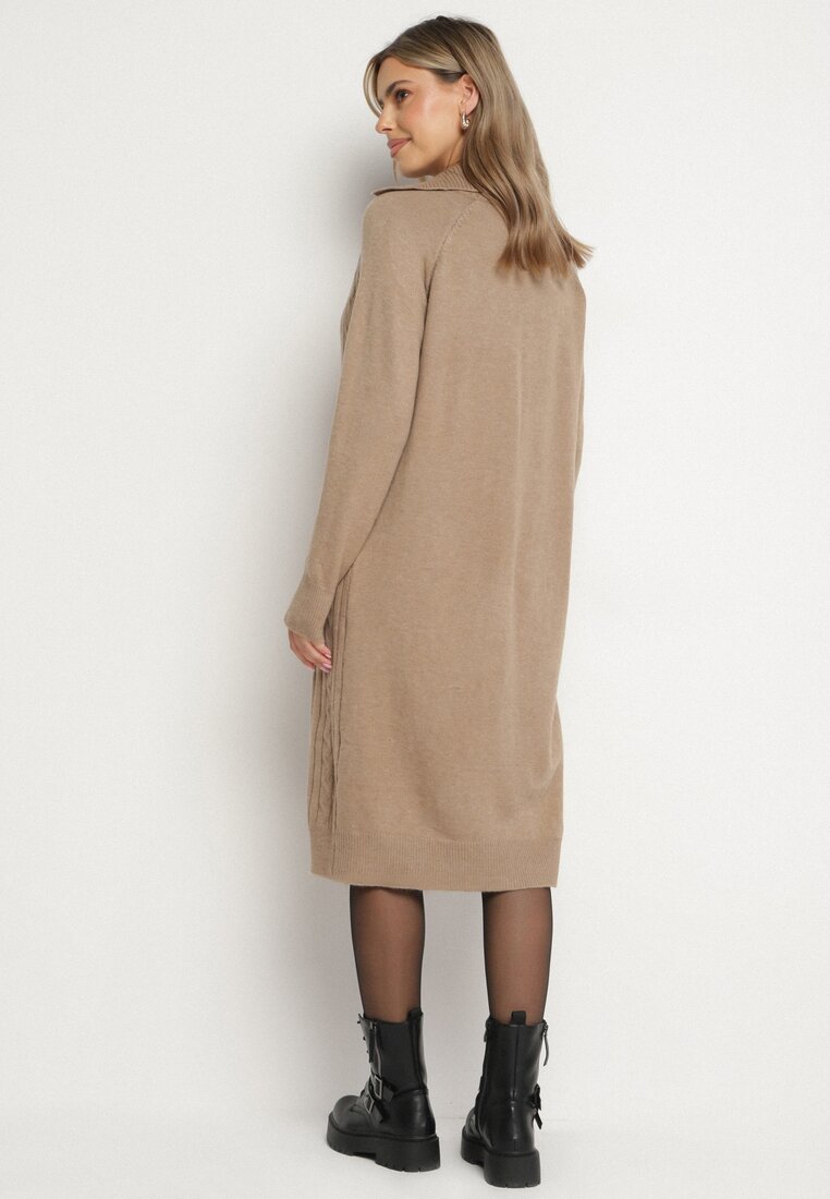 Beżowa Sweterkowa Sukienka Pudełkowa z Bawełną i Wełną Ozdobiona Suwakiem Reimia