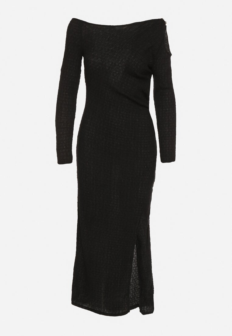 Czarna Dopasowana Sukienka z Metaliczną Ozdobą na Ramieniu Reilara