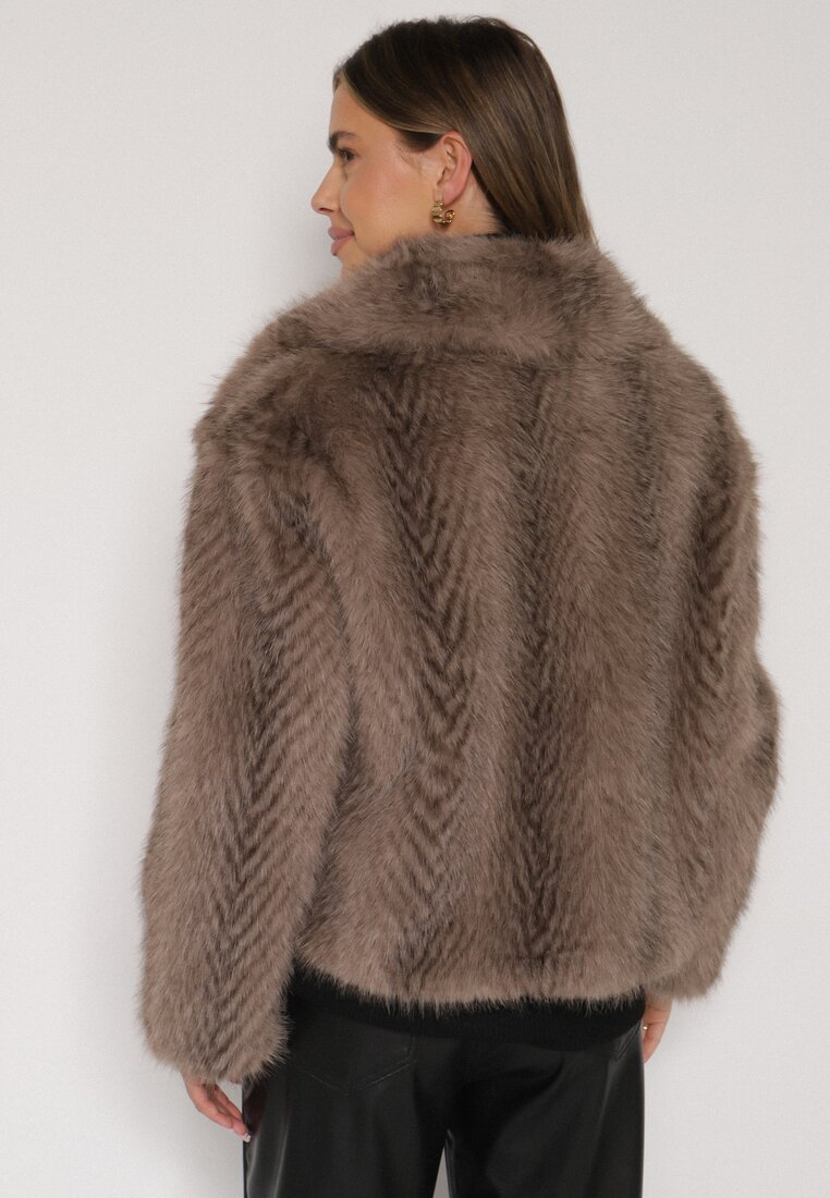 Jasnobrązowa Futrzana Kurtka z Cieniowanym Wzorem Monizavia