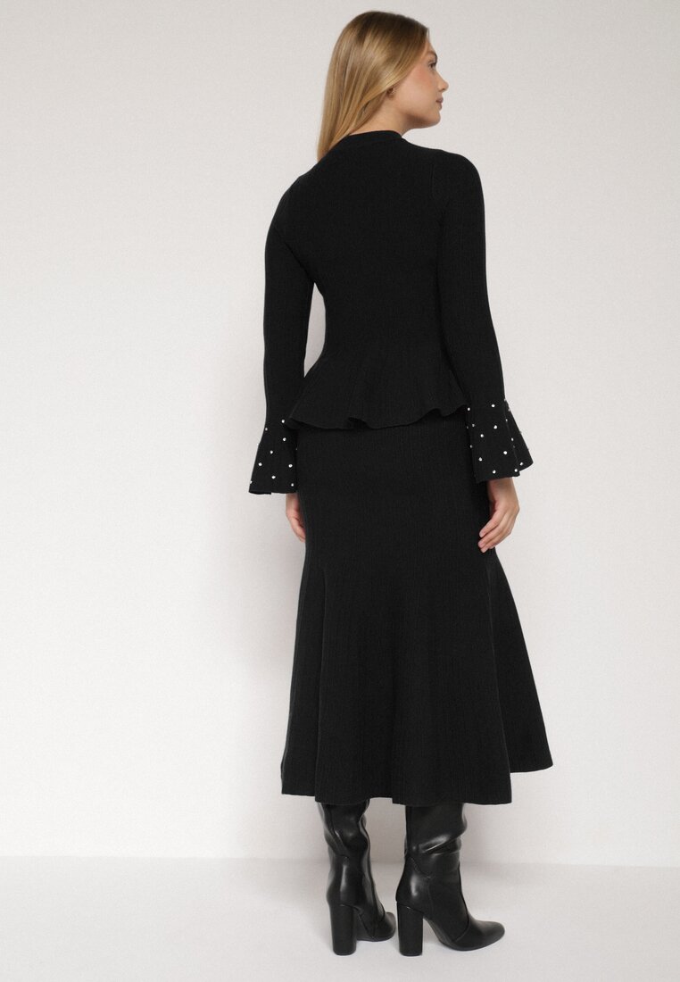 Czarny Dzianinowy Komplet z Wiskozą Spódnica i Sweter z Baskinką i Cyrkoniami Neora