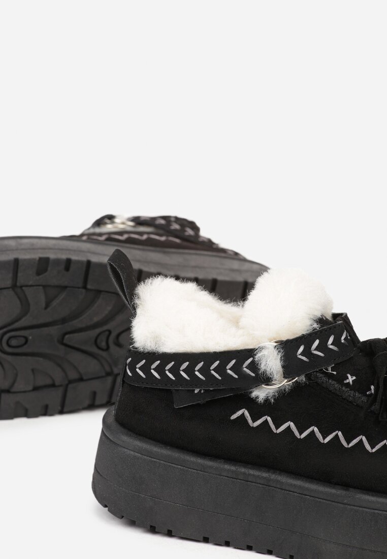 Czarne Śniegowce na Grubej Podeszwie z Frędzlami i Haftem Linodis