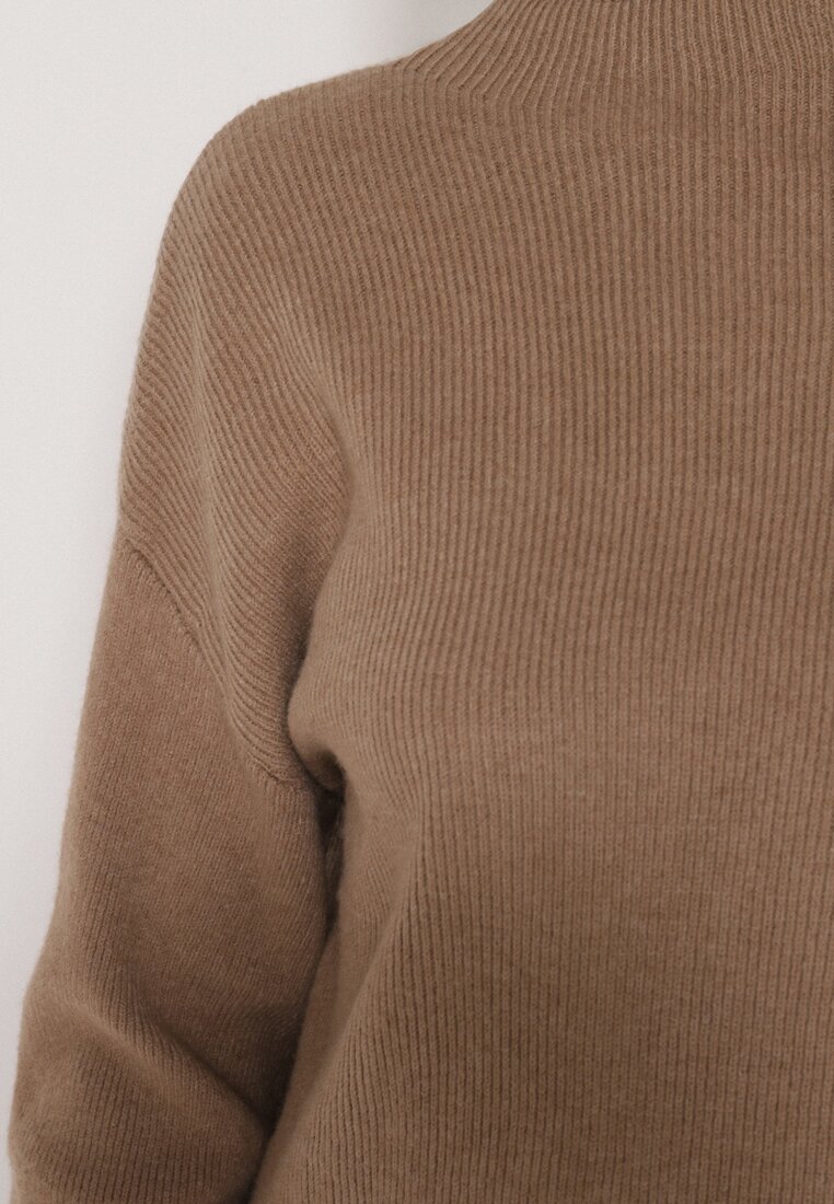 Ciemnobeżowy Dzianinowy Komplet z Bawełną i Wełną Długi Sweter i Szerokie Spodnie Reinesa