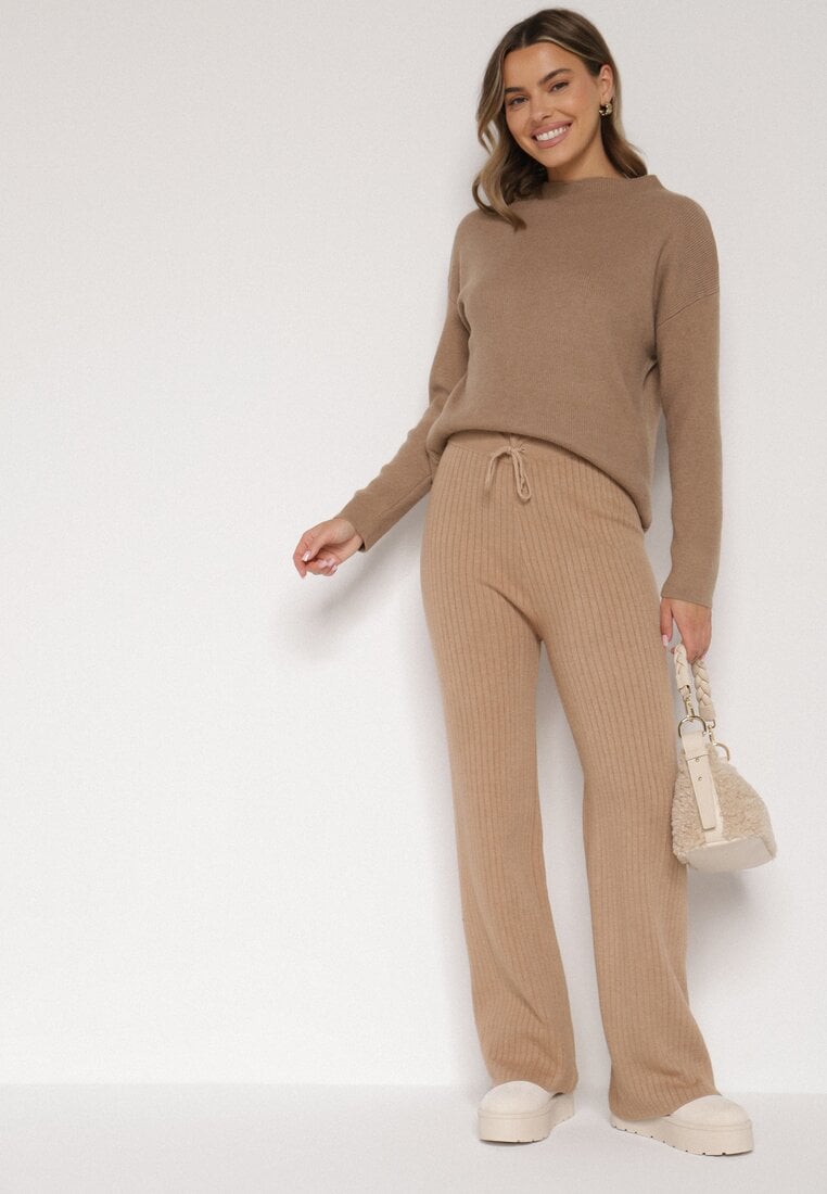 Beżowe Prążkowane Spodnie z Wełną o Szerokim Kroju z Wysokim Stanem Reinnia