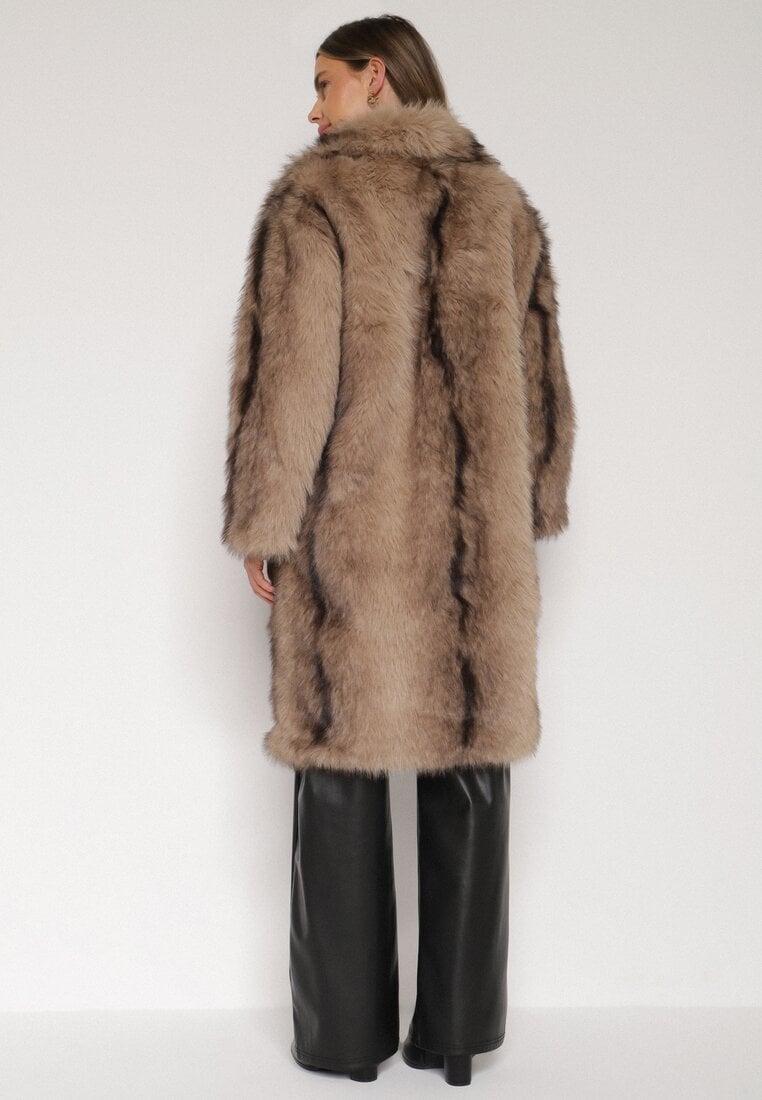 Brązowy Płaszcz Futro z Szerokim Kołnierzem i Kieszeniami Ezinda