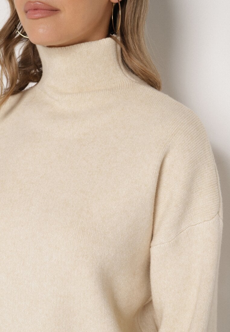 Jasnobeżowy Golf z Bufiastymi Rękawami Wedelia