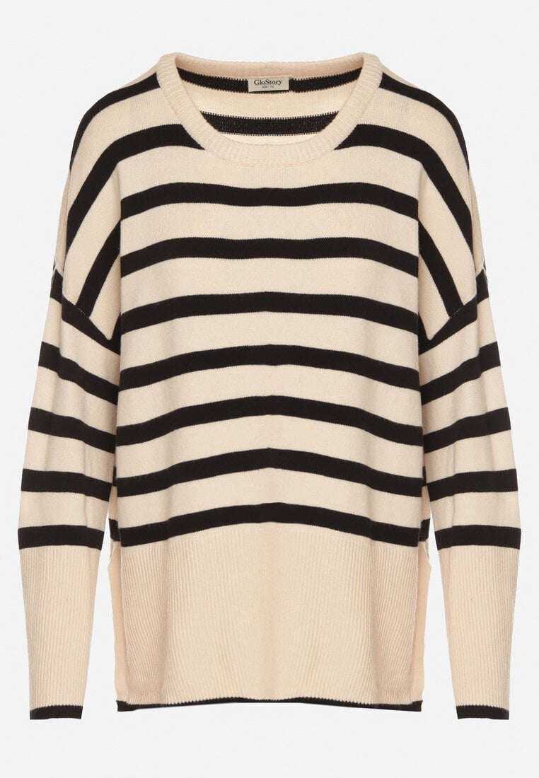 Czarno-Kremowy Sweter o Kroju Oversize z Motywem Pasków Irtusa
