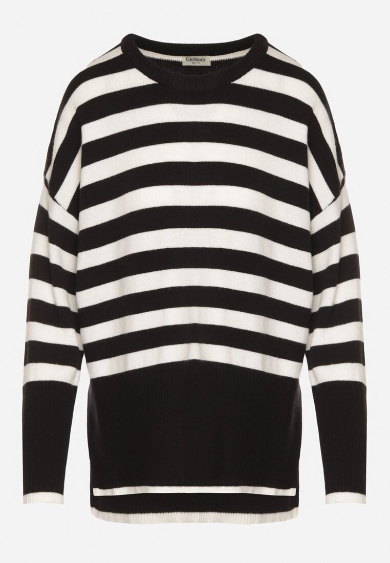 Biało-Czarny Sweter o Kroju Oversize z Motywem Pasków Irtusa