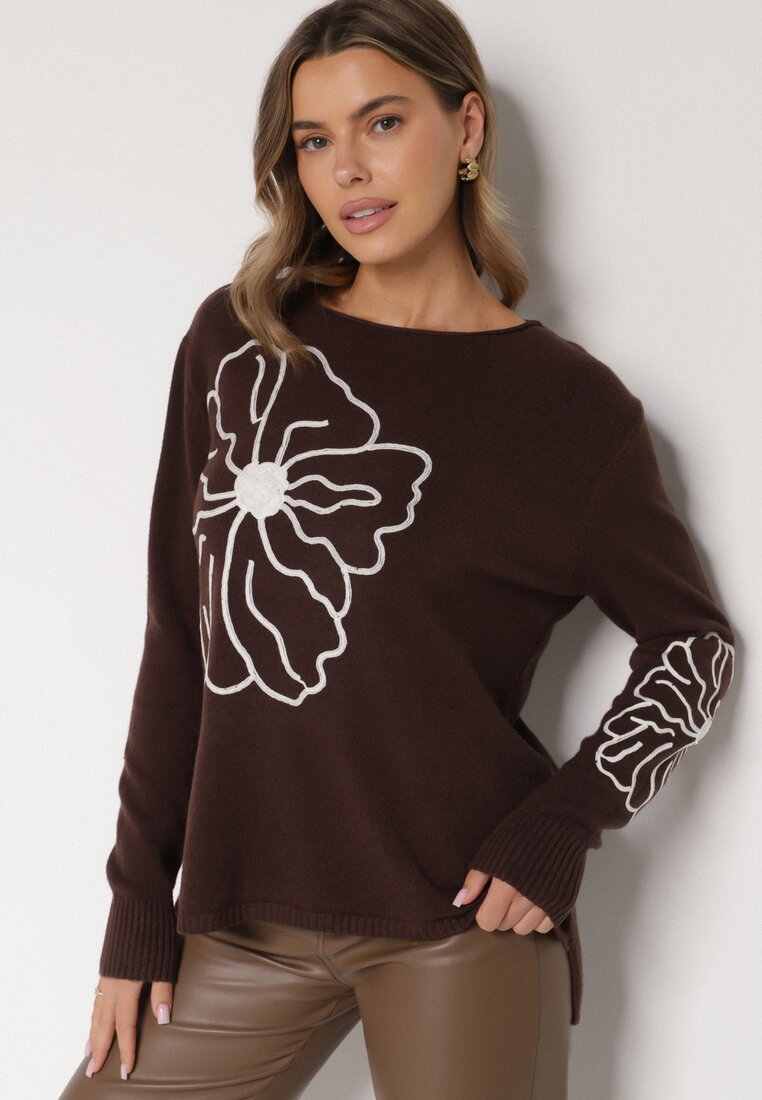 Brązowy Sweter Ozdobiony Haftowanymi Kwiatami Halatusea