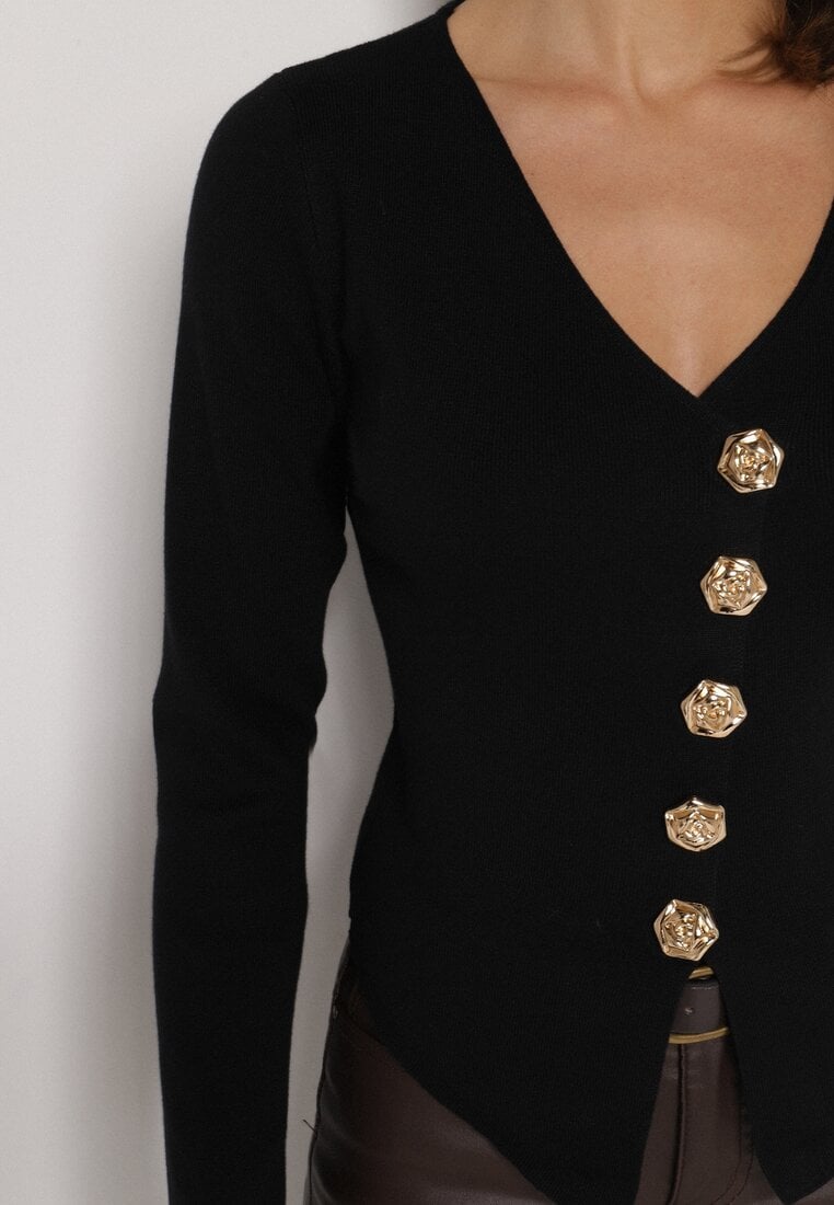 Czarny Sweter z Wiskozą Ozdobiony Guzikami Zetisae