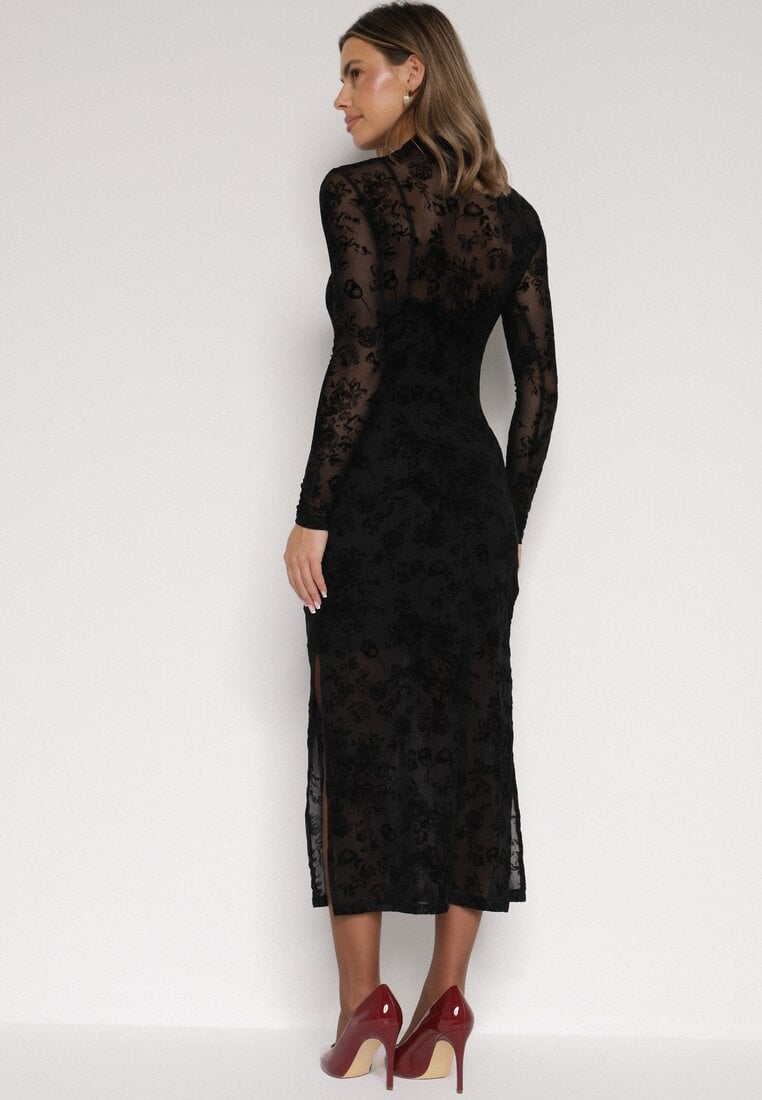 Czarna Dopasowana Sukienka z Dodatkiem Wiskozy i Welurowymi Kwiatami Vetielle
