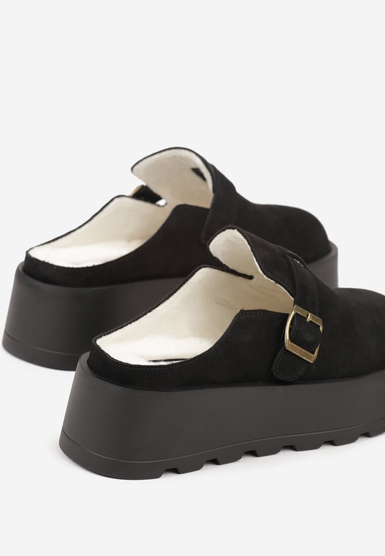 Czarne Niskie Śniegowce na Grubej Podeszwie Zdobione Sprzączką Vetiare